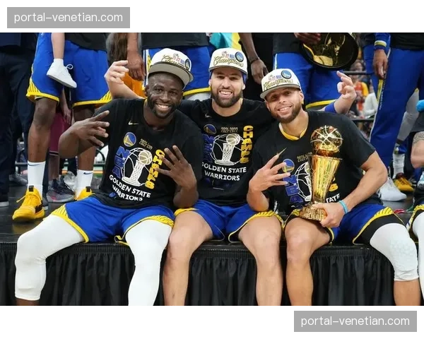 斯蒂芬库里赛季末段轮休频繁 勇士后卫恐无缘各项奖项